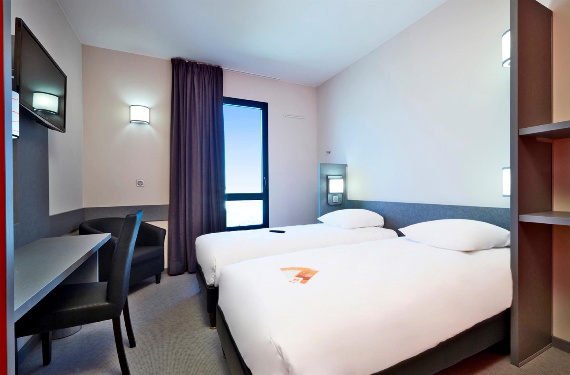 Premiere Classe Lyon - Saint Priest Eurexpo Экстерьер фото