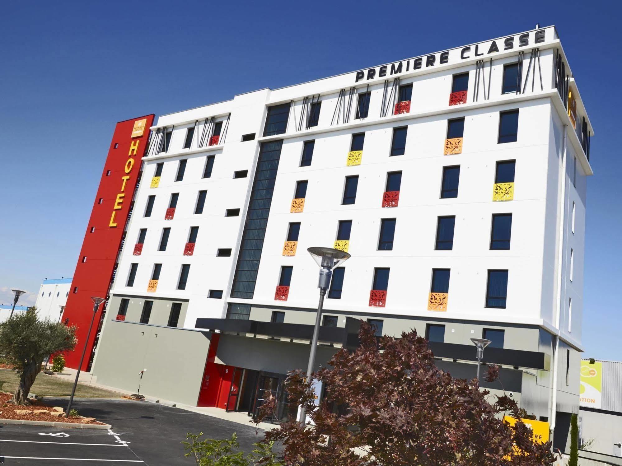 Premiere Classe Lyon - Saint Priest Eurexpo Экстерьер фото