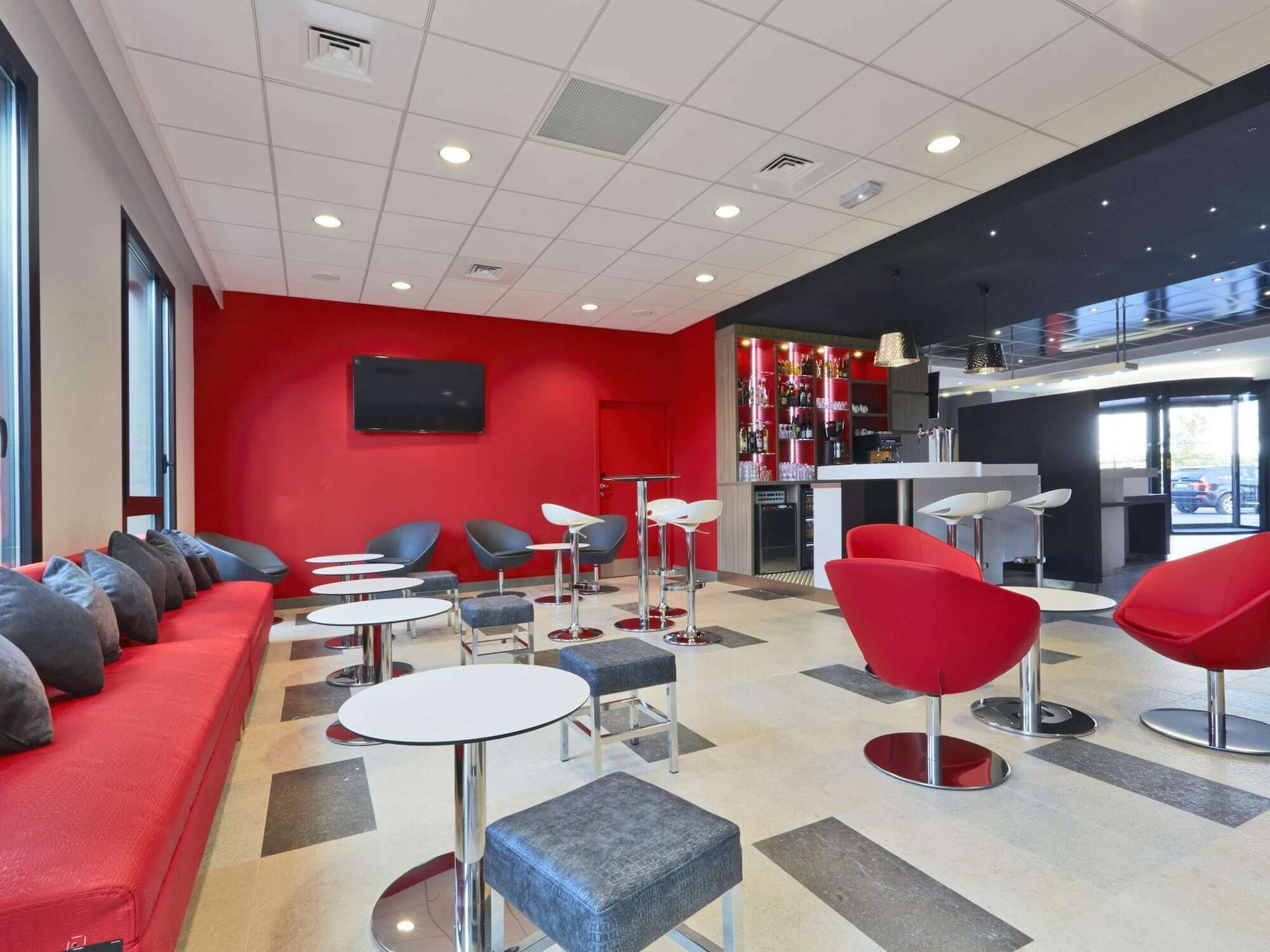 Premiere Classe Lyon - Saint Priest Eurexpo Экстерьер фото