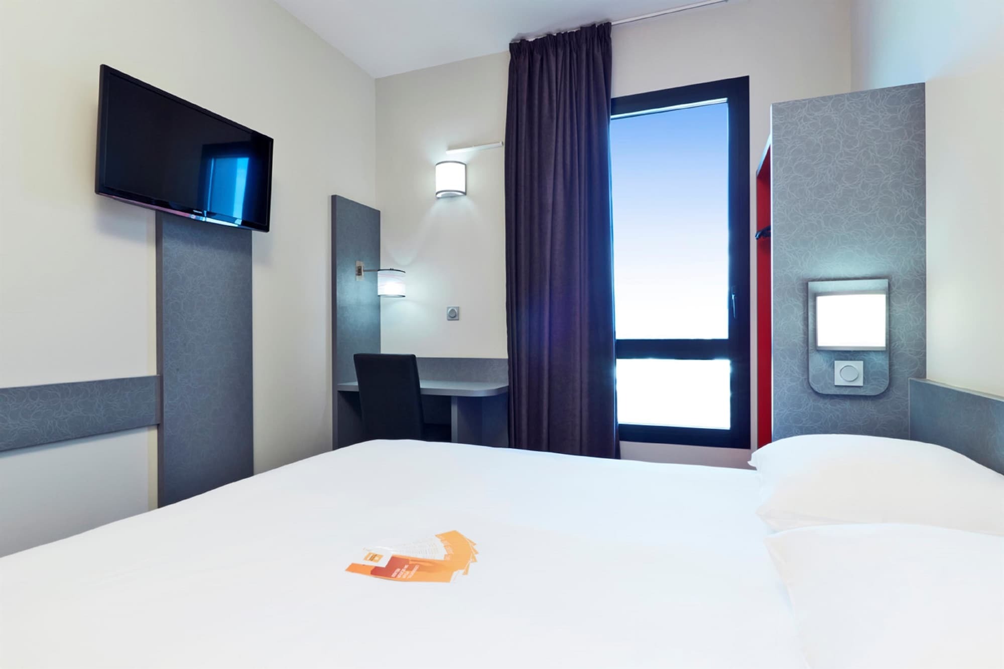 Premiere Classe Lyon - Saint Priest Eurexpo Экстерьер фото